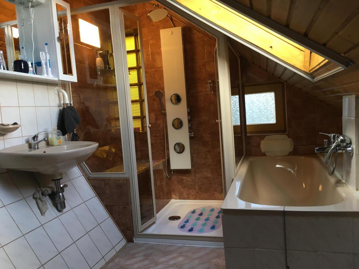 Aktiv Pihenes Apartman Révfülöp 外观 照片